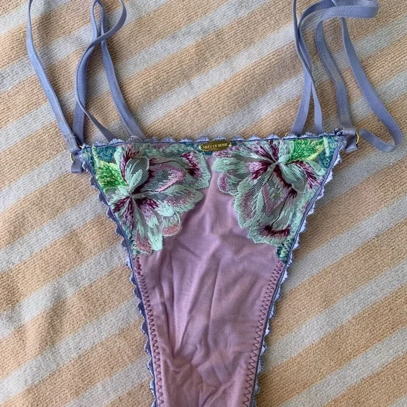 Bundle of Thong Underwear - Picture 11 of 16